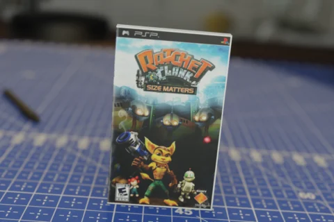 Portada De Ratchet y Clank: El tamaño importa